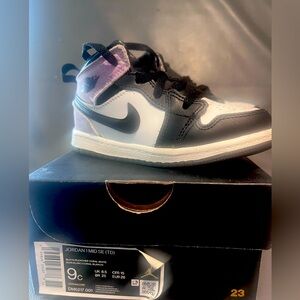 Jordan 1 Mid SE (TD)